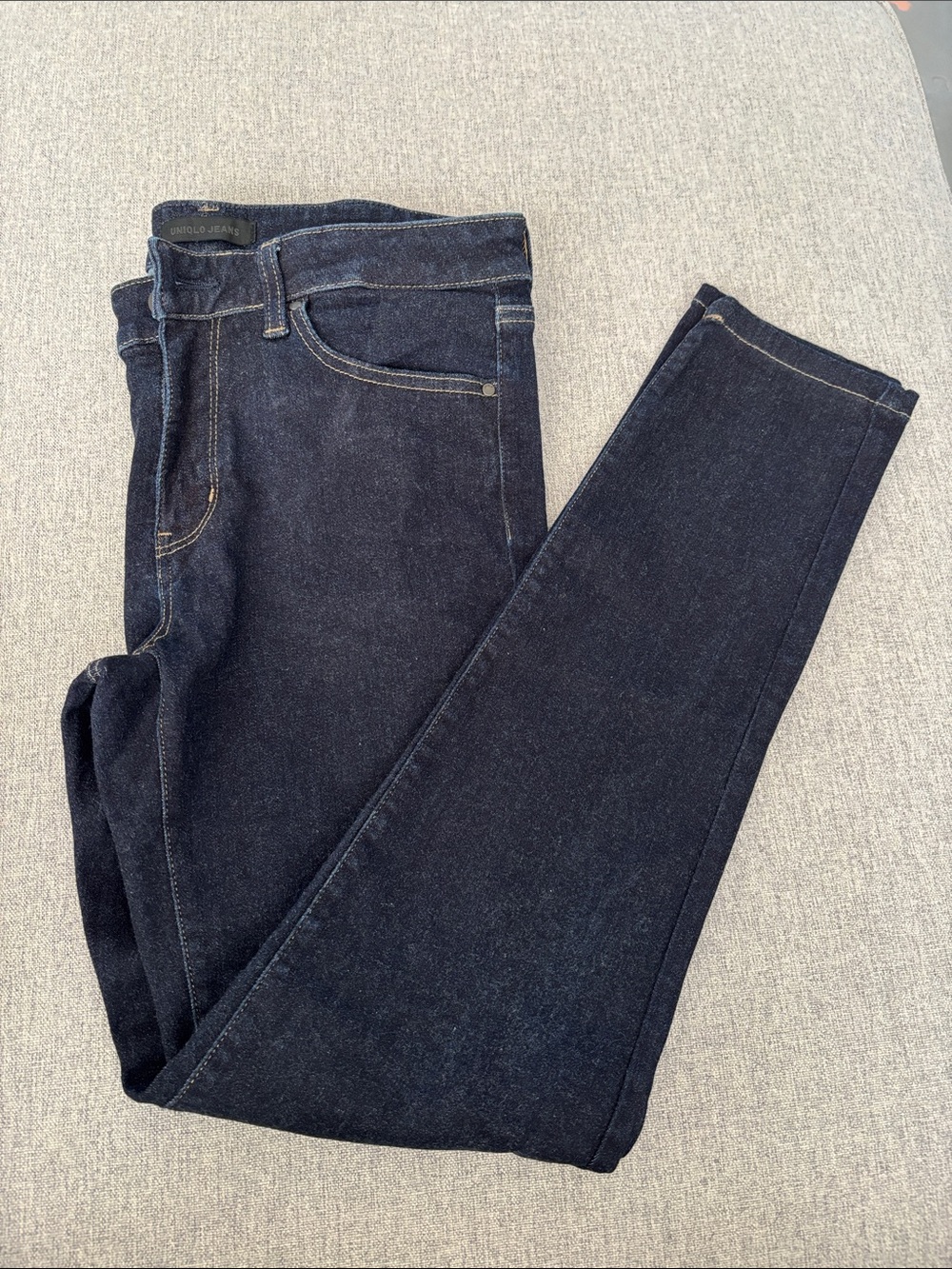 Uniqlo Dark Indigo Women's Skinny Jeans